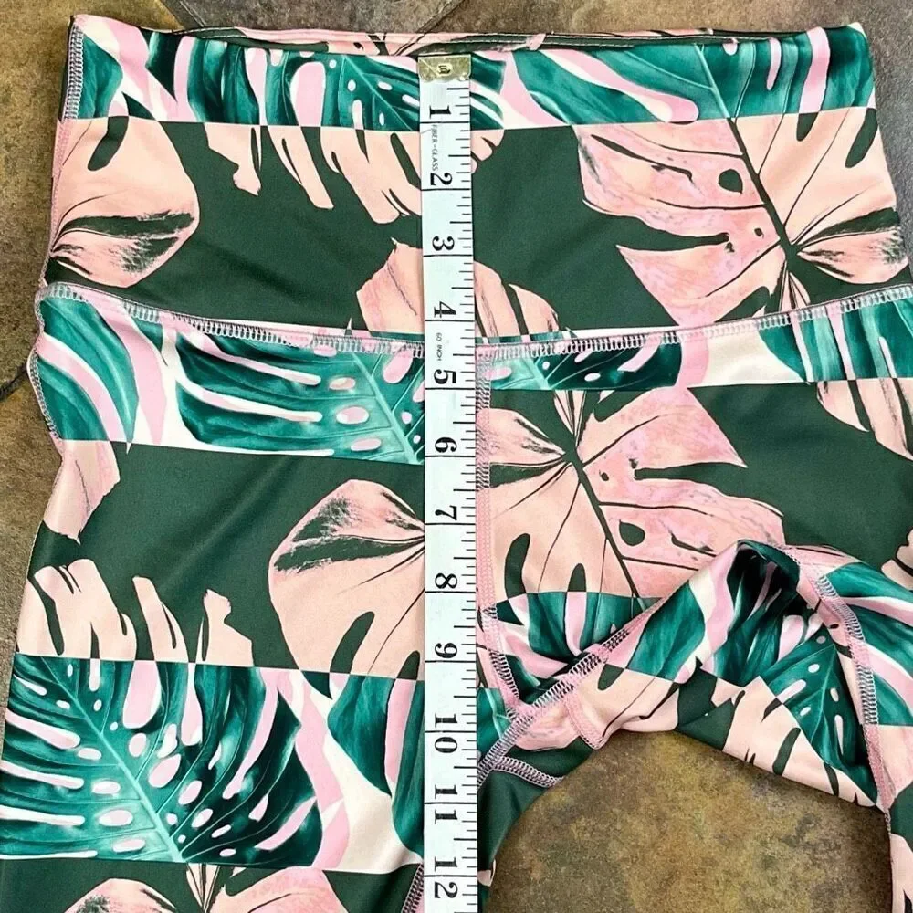 Nike Dri-Fit Botanical Leaf Floral Cropped Leggings Small